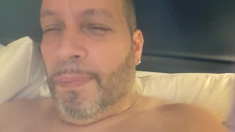 Snapshot of just2much4uboo1 chatting on May 15, 2026, 1:01 am Just2much4uboo1 online show from May 15, 2026, 1:01 am