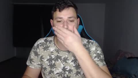 Snapshot of just_a_nice_guy_27 chatting on December 25, 2024, 5:26 pm Alex online show from December 25, 2024, 5:26 pm