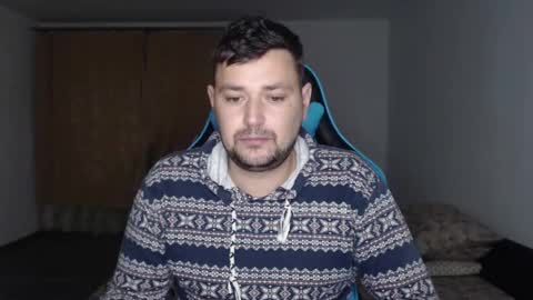 Snapshot of just_a_nice_guy_27 chatting on December 29, 2024, 5:01 pm Alex online show from December 29, 2024, 5:01 pm