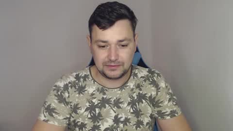 Snapshot of just_a_nice_guy_27 chatting on January 14, 2025, 11:20 am Alex online show from January 14, 2025, 11:20 am