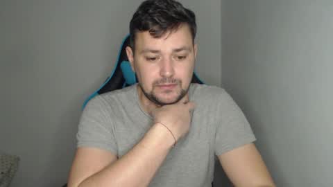 Snapshot of just_a_nice_guy_27 chatting on January 19, 2025, 10:28 pm Alex online show from January 19, 2025, 10:28 pm