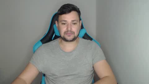 Snapshot of just_a_nice_guy_27 chatting on January 20, 2025, 2:25 pm Alex online show from January 20, 2025, 2:25 pm