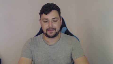 Snapshot of just_a_nice_guy_27 chatting on January 24, 2025, 11:15 am Alex online show from January 24, 2025, 11:15 am