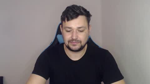 Snapshot of just_a_nice_guy_27 chatting on January 25, 2025, 11:23 am Alex online show from January 25, 2025, 11:23 am