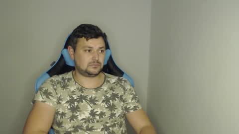 Snapshot of just_a_nice_guy_27 chatting on February 9, 2025, 7:09 pm Alex online show from February 9, 2025, 7:09 pm