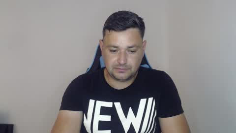 Snapshot of just_a_nice_guy_27 chatting on September 21, 2025, 11:12 am Alex online show from September 21, 2025, 11:12 am