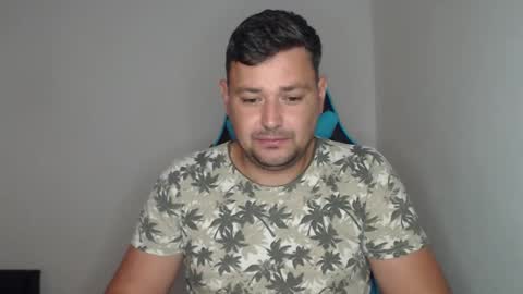 Snapshot of just_a_nice_guy_27 chatting on October 4, 2025, 11:19 am Alex online show from October 4, 2025, 11:19 am