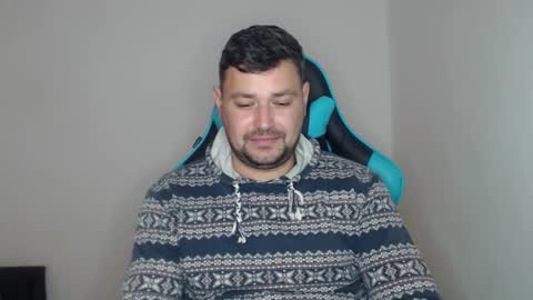 Snapshot of just_a_nice_guy_27 chatting on November 17, 2025, 11:27 am Alex online show from November 17, 2025, 11:27 am