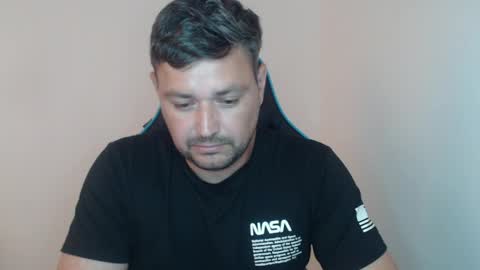 Snapshot of just_a_nice_guy_27 chatting on May 19, 2026, 11:27 am Alex online show from May 19, 2026, 11:27 am