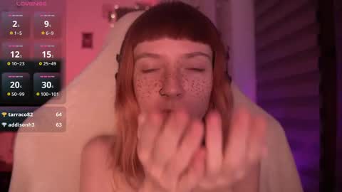 Snapshot of just_busking chatting on December 16, 2024, 3:08 am Julia online show from December 16, 2024, 3:08 am