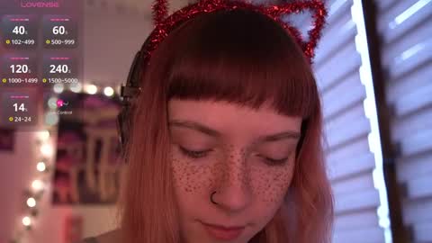 Snapshot of just_busking chatting on December 25, 2024, 7:35 am Julia online show from December 25, 2024, 7:35 am