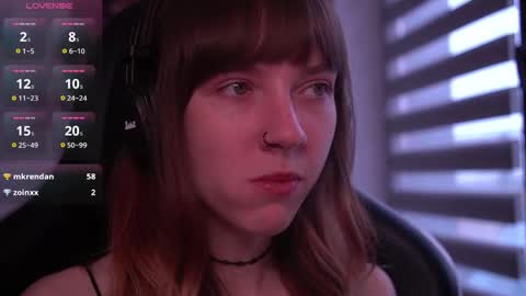 Snapshot of just_busking chatting on December 5, 2025, 9:40 am Julia online show from December 5, 2025, 9:40 am