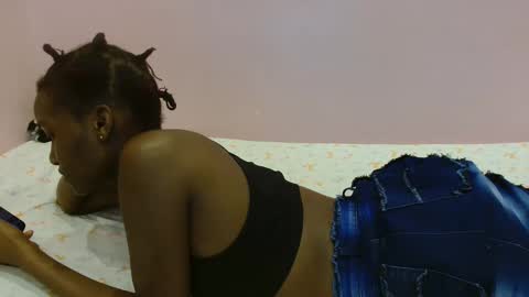 just ebonee online show from March 12, 2026, 10:54 am