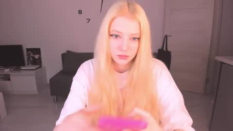 Snapshot of just_jessy_meow chatting on June 24, 2026, 7:35 pm JESSY online show from June 24, 2026, 7:35 pm