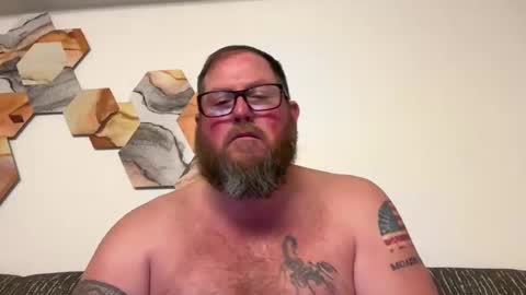 Snapshot of justaguyandnaked chatting on January 25, 2025, 1:10 am justaguyandnaked online show from January 25, 2025, 1:10 am