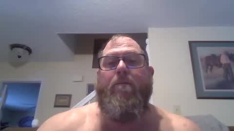 Snapshot of justaguyandnaked chatting on February 20, 2025, 10:15 pm justaguyandnaked online show from February 20, 2025, 10:15 pm