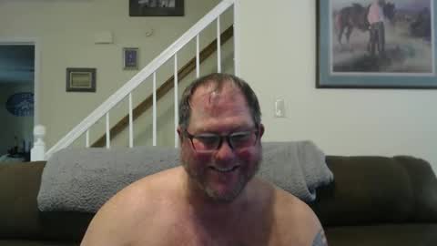 Snapshot of justaguyandnaked chatting on April 18, 2026, 6:12 pm justaguyandnaked online show from April 18, 2026, 6:12 pm
