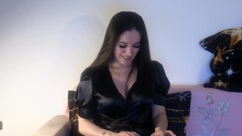 JustAnne online show from November 5, 2025, 11:16 pm