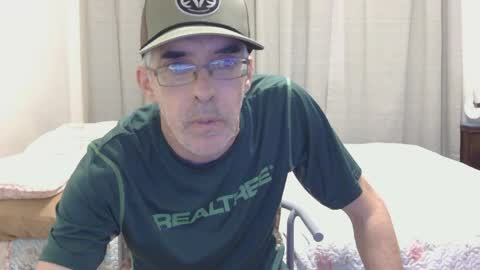 Snapshot of justasexyguyforu chatting on April 3, 2026, 12:30 am justasexyguyforu online show from April 3, 2026, 12:30 am