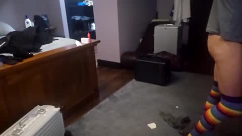 Tohiptwoquit online show from February 16, 2026, 1:13 am