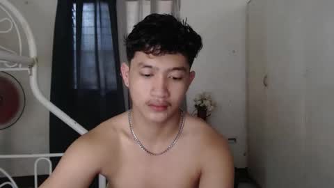 Cyril online show from June 8, 2026, 3:51 am