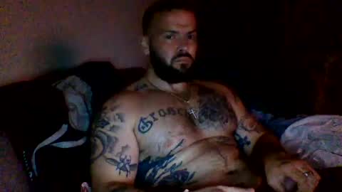 justgrosch4200 online show from September 26, 2025, 2:48 am