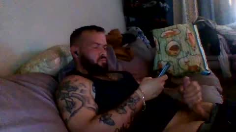 justgrosch4200 online show from September 26, 2025, 2:54 pm