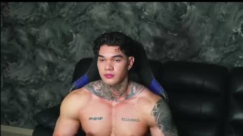 Snapshot of justin_clark1 chatting on June 17, 2026, 4:15 am justin clark1 online show from June 17, 2026, 4:15 am