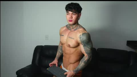 Snapshot of justin_clark1 chatting on August 4, 2026, 6:16 am justin clark1 online show from August 4, 2026, 6:16 am