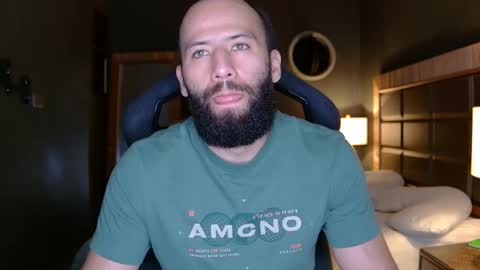 Justin online show from November 9, 2025, 1:37 am