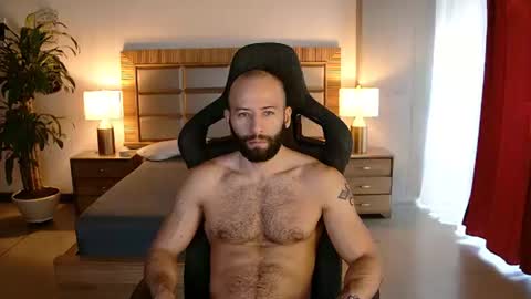 Snapshot of justin_hton chatting on July 11, 2026, 12:30 pm Justin online show from July 11, 2026, 12:30 pm