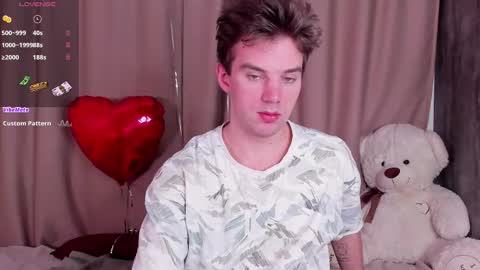 Arthur online show from March 3, 2025, 3:52 am