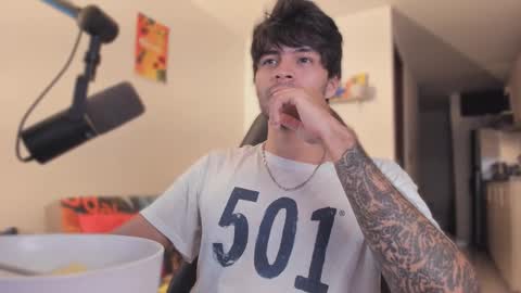 Diego online show from September 25, 2025, 11:19 pm