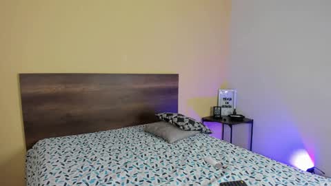 Snapshot of justinbiler chatting on January 6, 2025, 3:40 pm Justin online show from January 6, 2025, 3:40 pm