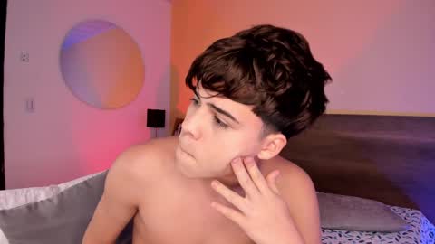 Snapshot of justinbiler chatting on February 12, 2025, 3:38 pm Justin online show from February 12, 2025, 3:38 pm