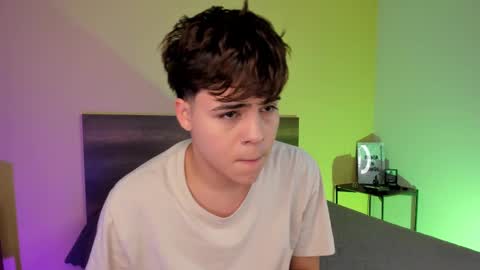 Snapshot of justinbiler chatting on February 24, 2025, 12:37 pm Justin online show from February 24, 2025, 12:37 pm