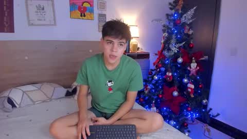 Snapshot of justinbiler chatting on November 17, 2025, 1:06 pm Justin online show from November 17, 2025, 1:06 pm