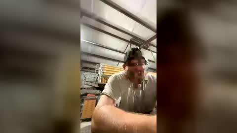 justincase8669 online show from July 15, 2026, 5:34 am