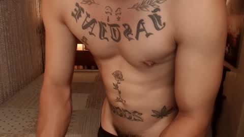 Snapshot of justine_hunk chatting on May 9, 2026, 3:56 am justine_hunk online show from May 9, 2026, 3:56 am