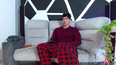 Snapshot of justinfuller_31 chatting on November 15, 2025, 3:52 pm justinfuller_31 online show from November 15, 2025, 3:52 pm