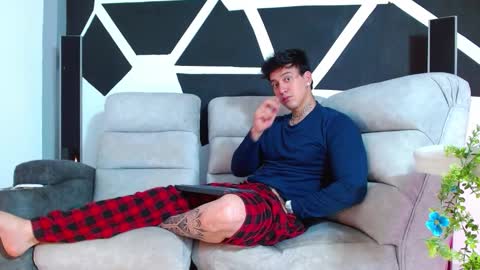 Snapshot of justinfuller_31 chatting on November 29, 2025, 6:33 pm justinfuller_31 online show from November 29, 2025, 6:33 pm