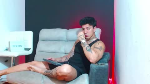 Snapshot of justinfuller_31 chatting on February 19, 2026, 9:00 pm justinfuller_31 online show from February 19, 2026, 9:00 pm