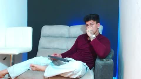 Snapshot of justinfuller_31 chatting on March 3, 2026, 6:58 pm justinfuller_31 online show from March 3, 2026, 6:58 pm