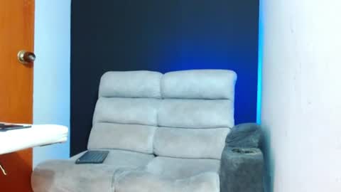 Snapshot of justinfuller_31 chatting on June 11, 2026, 2:00 am justinfuller_31 online show from June 11, 2026, 2:00 am