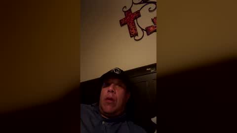 justinjohnson524 online show from May 3, 2026, 1:33 am