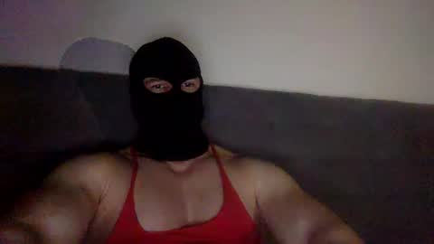 Snapshot of justinthealpha chatting on December 20, 2024, 6:35 pm justinthealpha online show from December 20, 2024, 6:35 pm