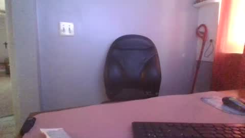Snapshot of justintyme911128278 chatting on July 29, 2026, 7:01 pm justintyme911128278 online show from July 29, 2026, 7:01 pm