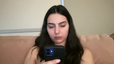 Snapshot of justjessiedirtygirl chatting on December 3, 2024, 12:02 am Jess online show from December 3, 2024, 12:02 am