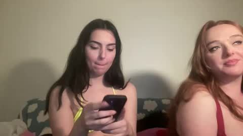 Snapshot of justjessiedirtygirl chatting on January 10, 2025, 3:07 am Jess online show from January 10, 2025, 3:07 am