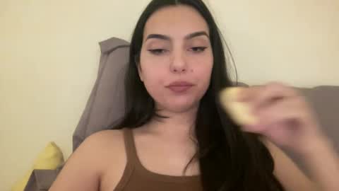 Snapshot of justjessiedirtygirl chatting on January 15, 2025, 6:01 am Jess online show from January 15, 2025, 6:01 am